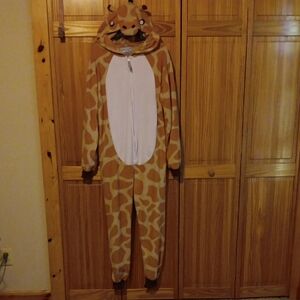 Cozy Giraffe Print Women's Footie Pajama